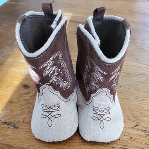 Rising Star Fabric Baby Boots